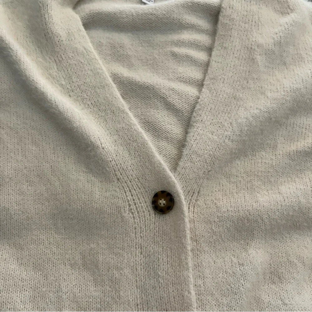 Fuzzy Cardigan - Picture 12 of 13